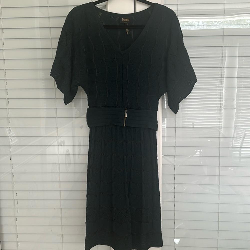 LAUNDRY by Shelli Segal Green Knit Dress